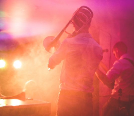 Trupa nunta pentru momentul culminant de la nunta ta