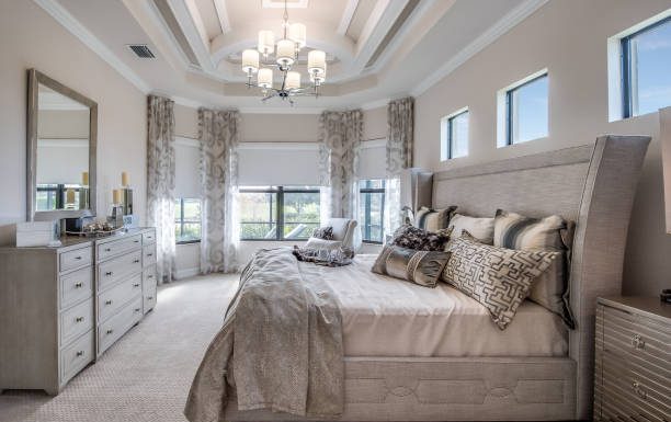 Dormitorul matrimonial – locul unde liniștea și relaxarea trebuie să predomine