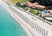 Halkidiki Kassandra: Top 10 Stațiuni de vis pentru o vacanță perfectă