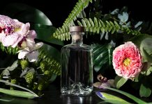 Aromele anului 2025: ce parfumuri domină scena olfactivă?