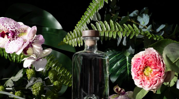 Aromele anului 2025: ce parfumuri domină scena olfactivă?