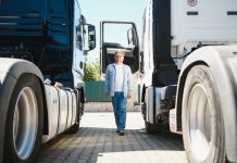 Monitorizare flotă auto: soluții moderne pentru siguranță și eficiență