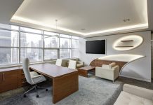 Dulapul care nu îți înghite camera: cum alegi depozitarea într-un apartament mic